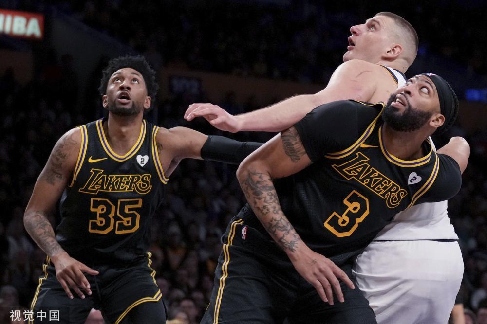 及经济利益 及经济利益